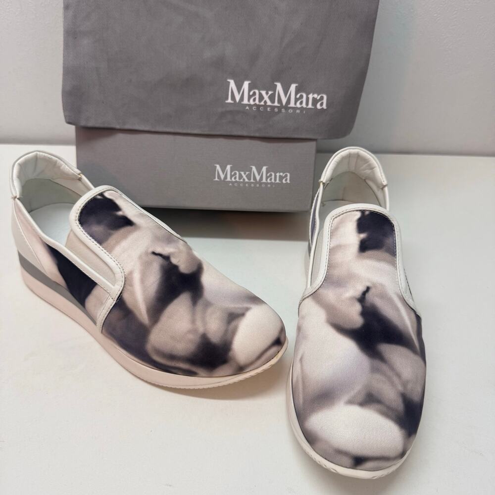 NEW Max Mara Women's Floral Print Slip-On Sneakers US 7/ IT 37 Gray Preppy Basic